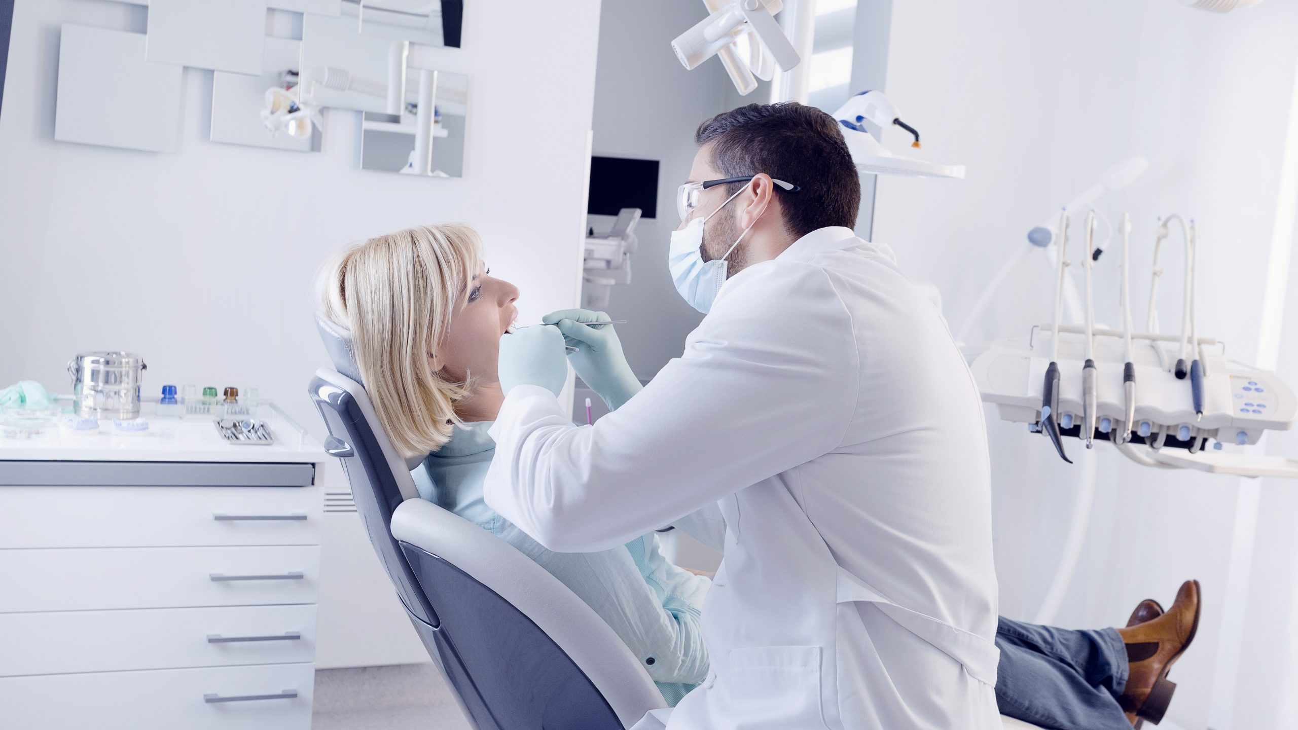 Dentist in Camuy, PR